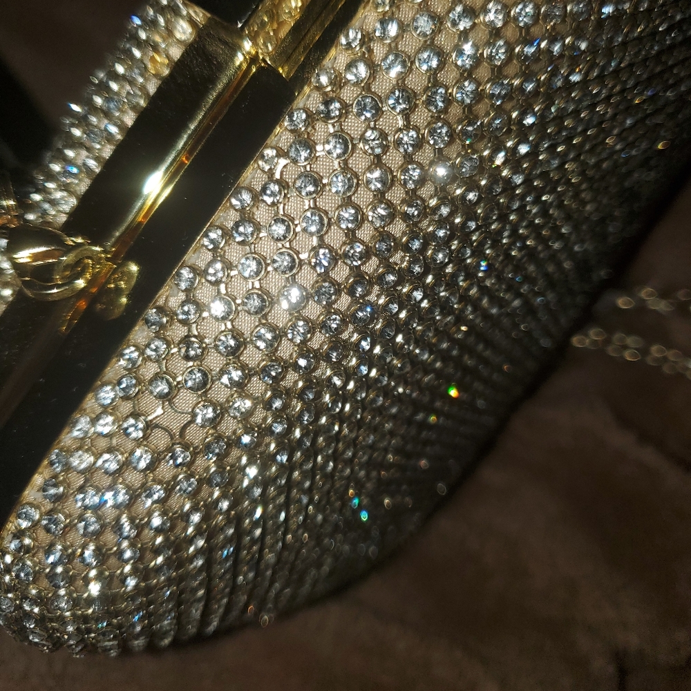 SPARKLE CLUTCH🤩 - Picture 7 of 8